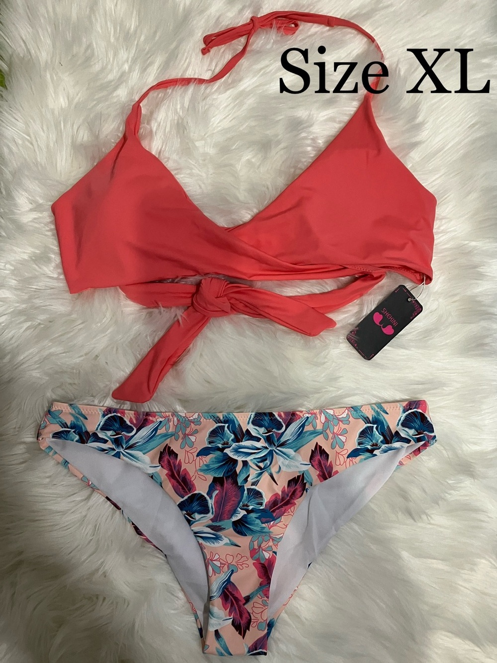 Womenโs Coral Wrap Bikini Top with Floral Bikini Swimsuit Size XL
